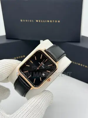 Daniel Wellington Quadro Lumine Bezel Watch