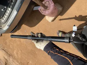 Toyota Rav4 2016 2017 2018 2020 2021 2022 2023 Boot Shocks