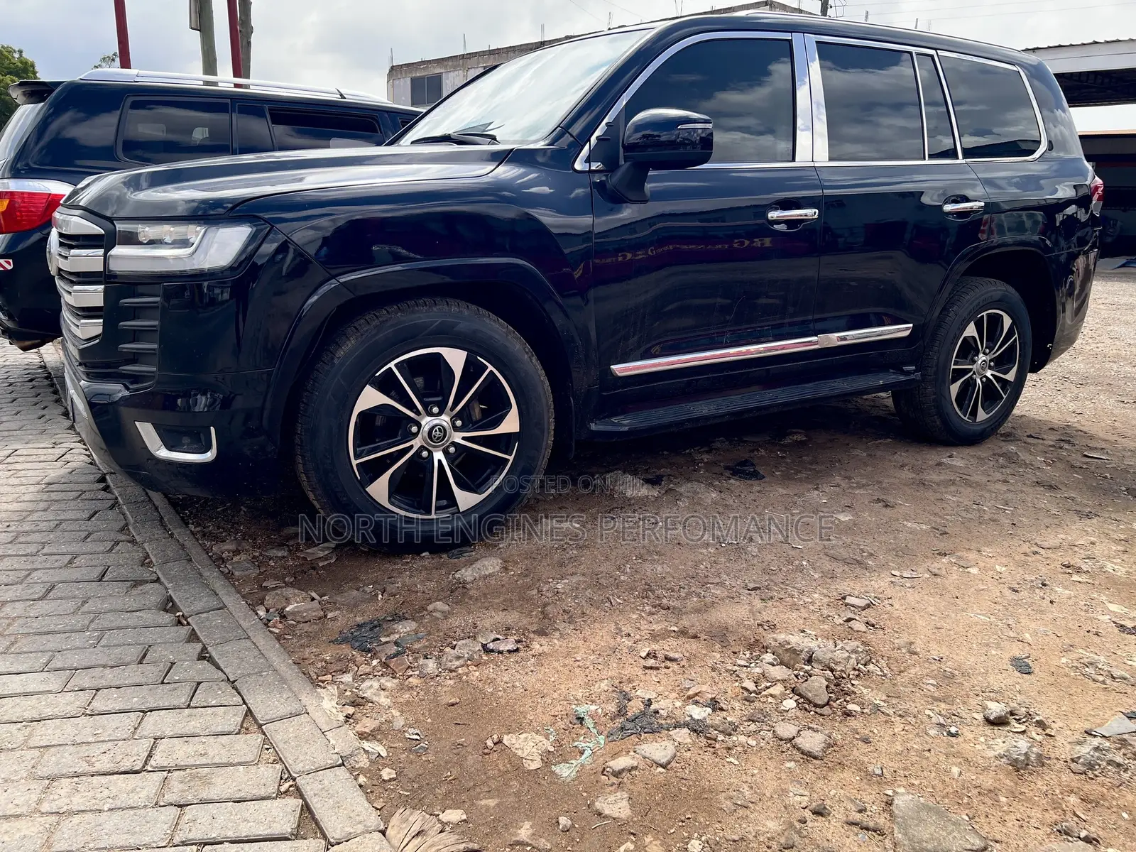 Toyota Land Cruiser 2009 Black