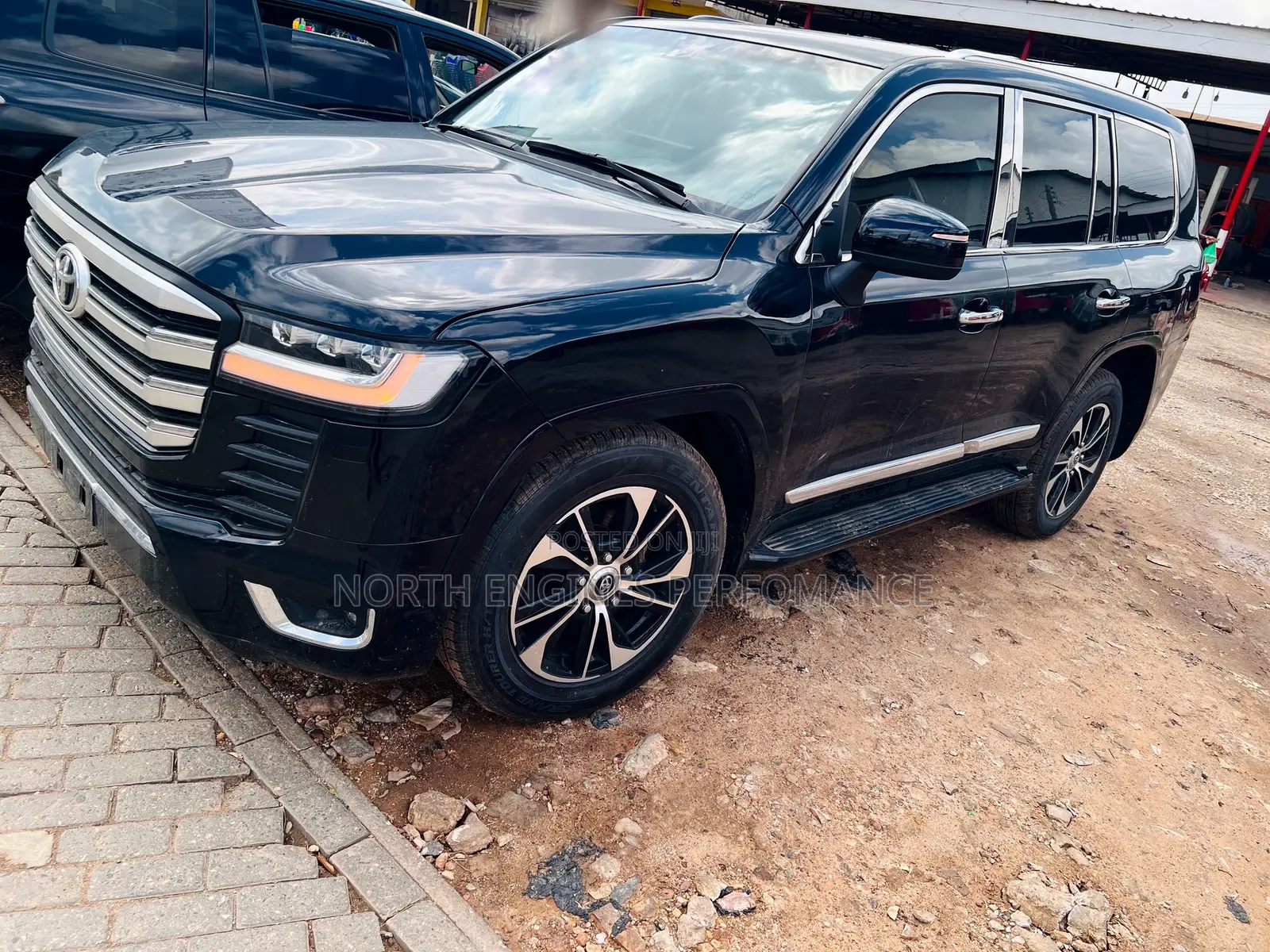 Toyota Land Cruiser 2009 Black