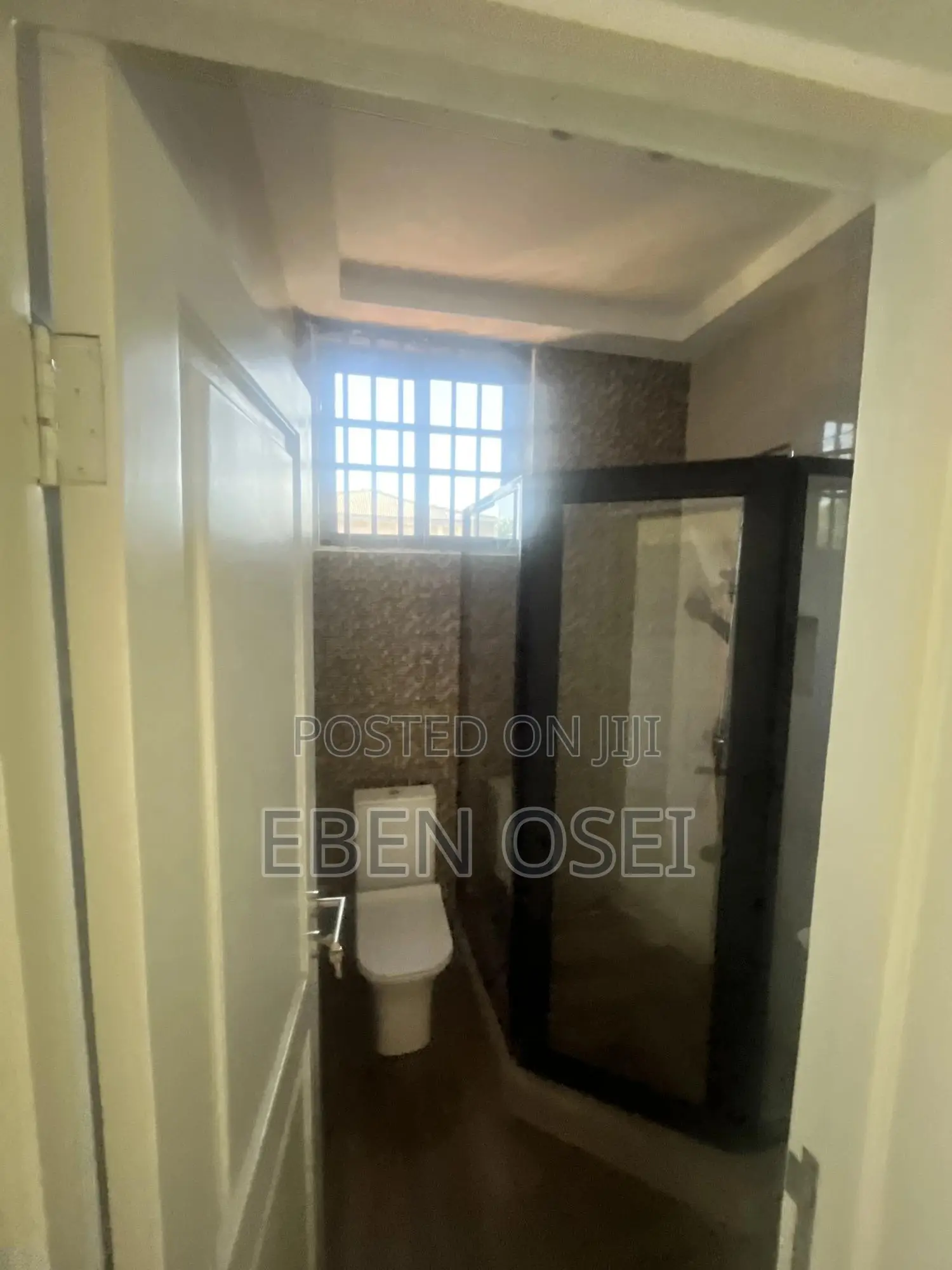 2bdrm Apartment in Dansoman for rent