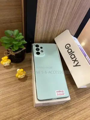 New Samsung Galaxy A73 5G 128 GB Blue