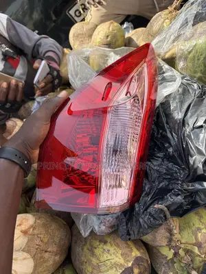 Corolla 2017 2018 2019 Taillight Le Normal One Side