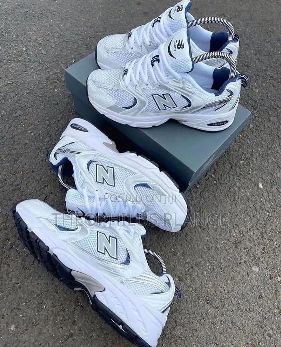 New Balance 530 Sneaker.