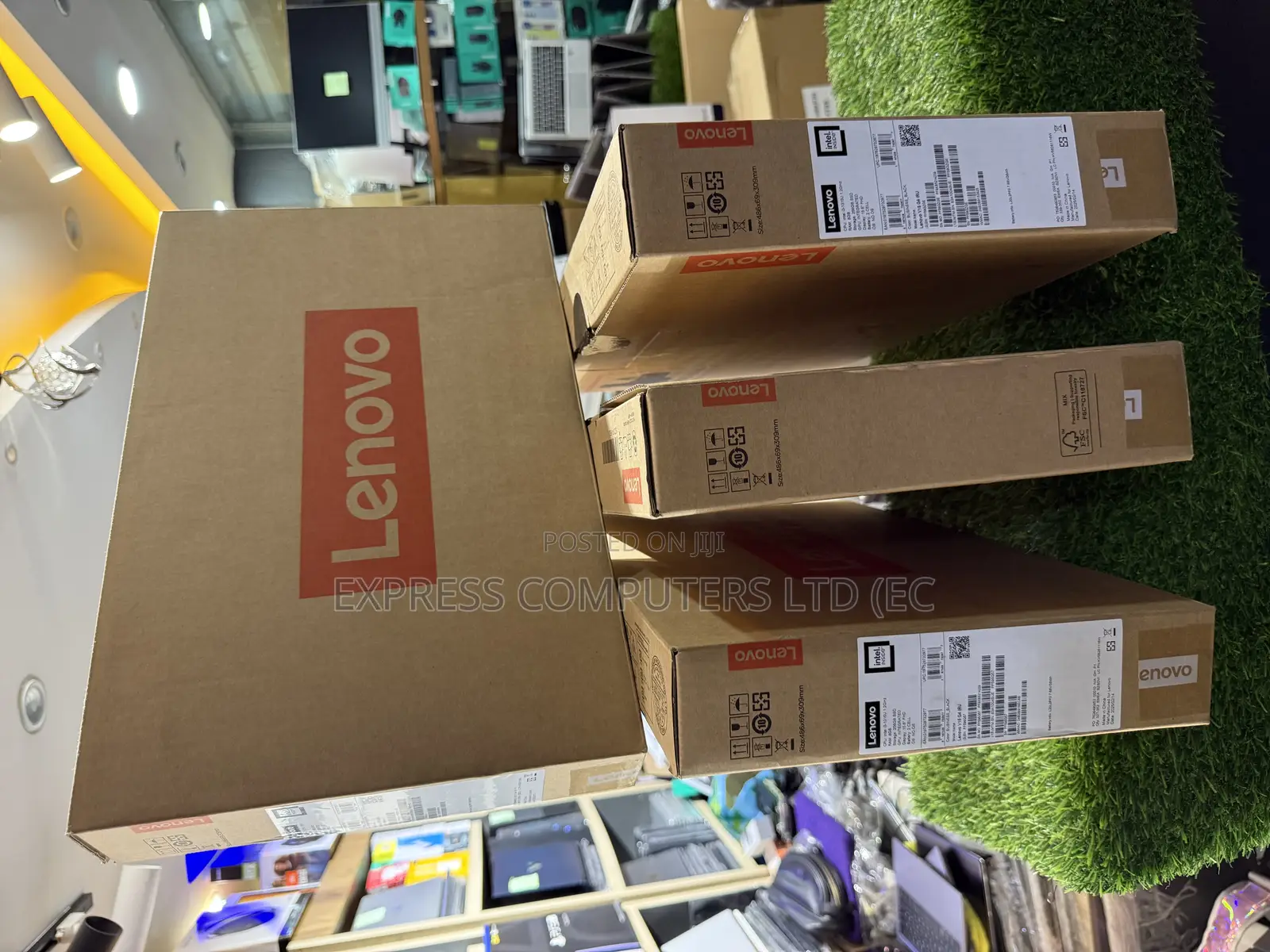 New Laptop Lenovo Ideapad V14 IGL 8GB Intel Core I3 SSD 256GB