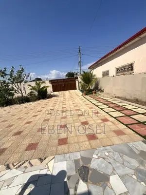 2bdrm Apartment in Dansoman for rent