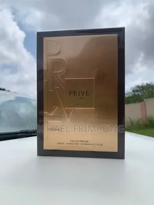 Privé Perfume