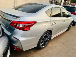 Nissan Sentra NISMO 2018 Silver