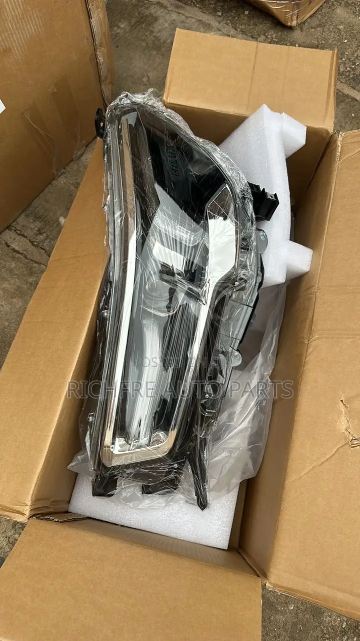Toyota Hilux 2016 2017 2018 2019 2020 2021 Headlight Led Sports