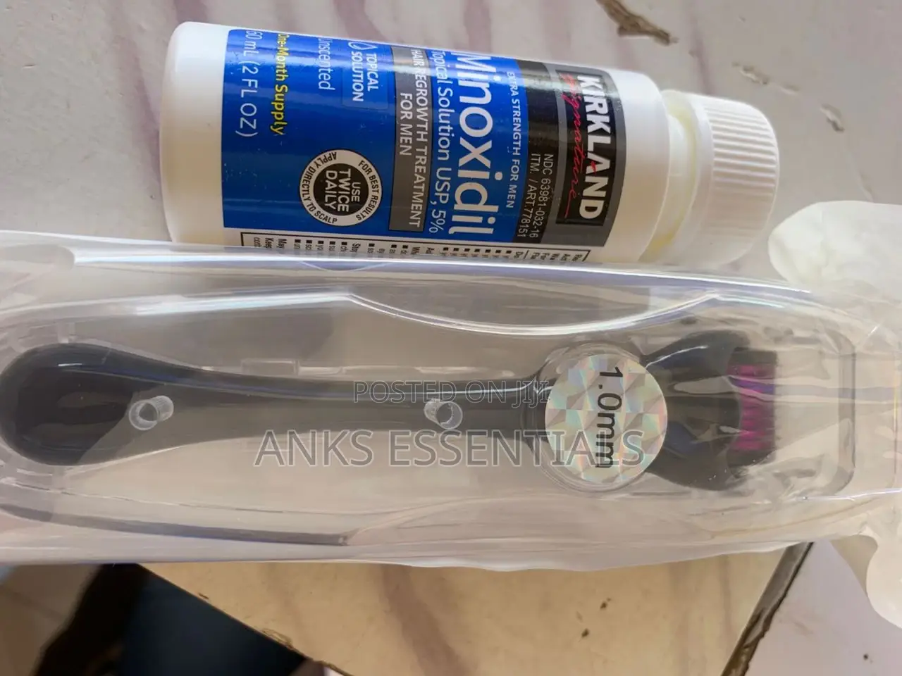 Kirkland Minoxidil + Microneedle Roller Hair Treatment Set