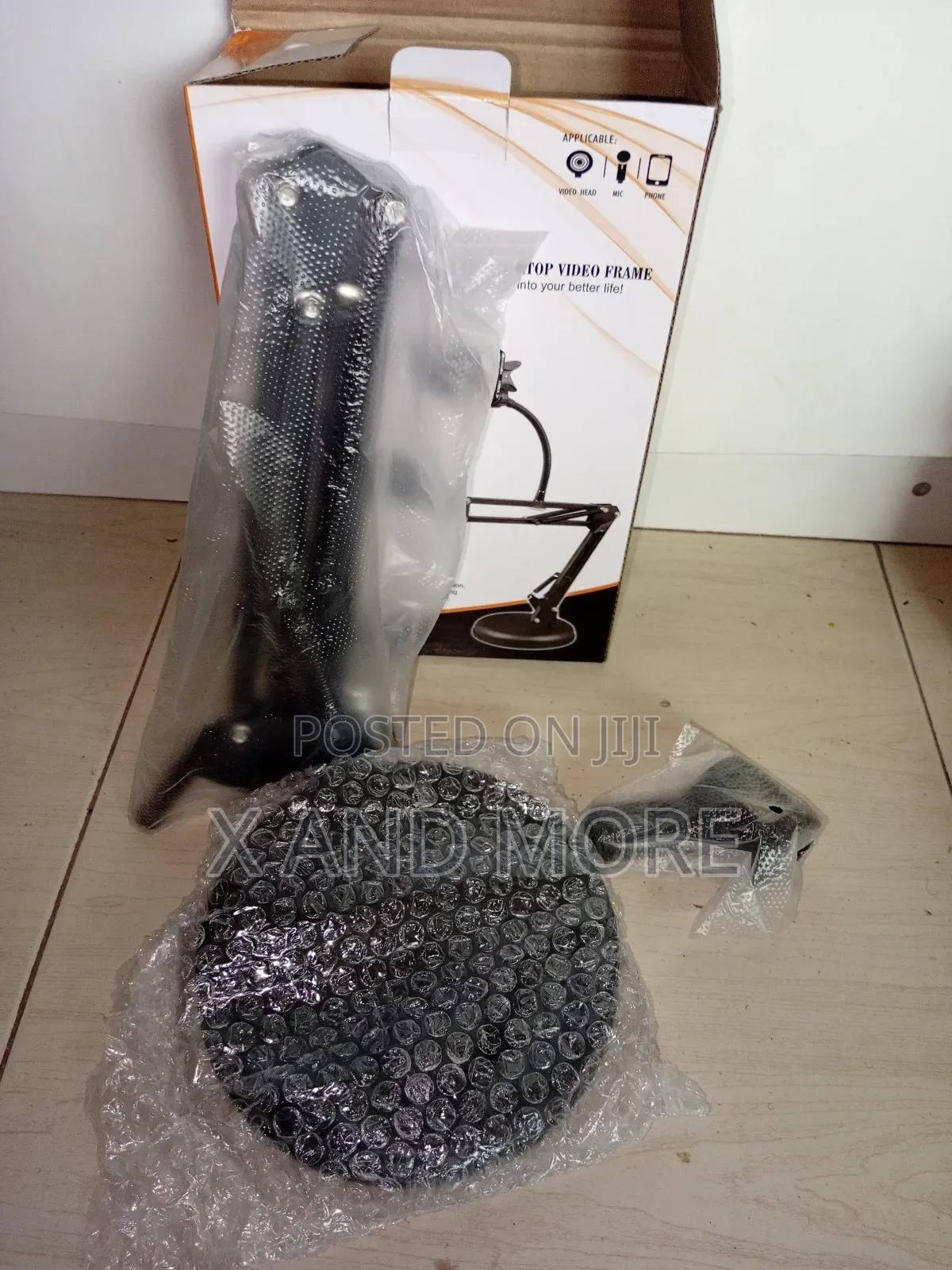 Round Base Desk Top Arm Stand For Microphones