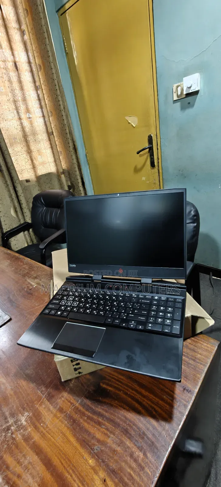 Laptop HP Omen 15-dh002nr 16GB Intel Core i7 SSD 512GB