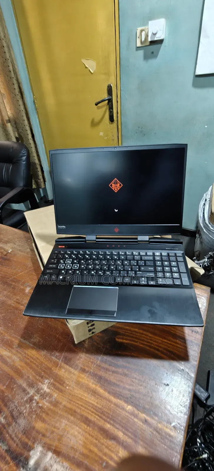 Laptop HP Omen 15-dh002nr 16GB Intel Core i7 SSD 512GB