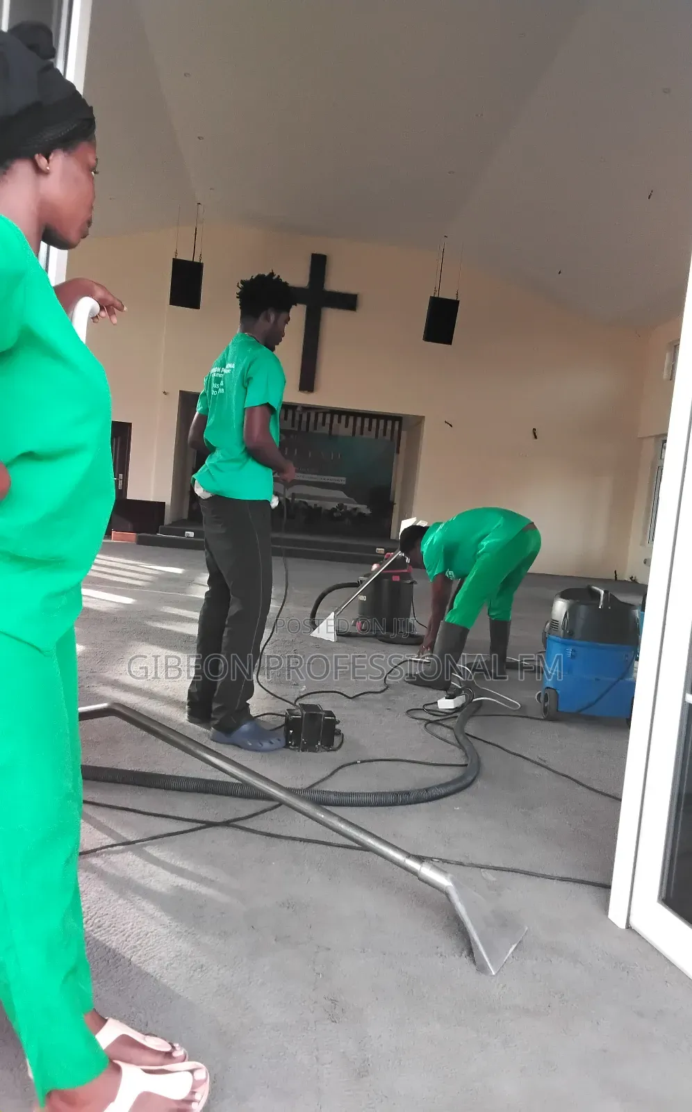Professional Church Floor Carpet Dry Cleaning