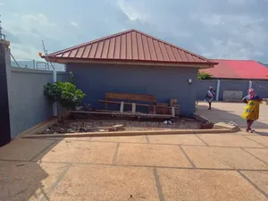 8bdrm House in Adenta Pantang Road for rent