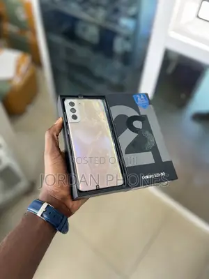 New Samsung Galaxy S21+ 5G 128 GB Silver