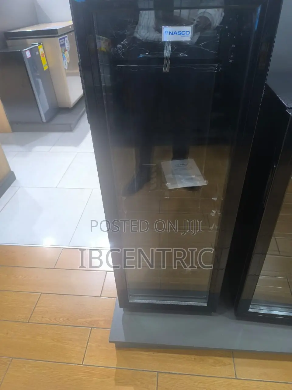 Nasco Display Fridge 150l