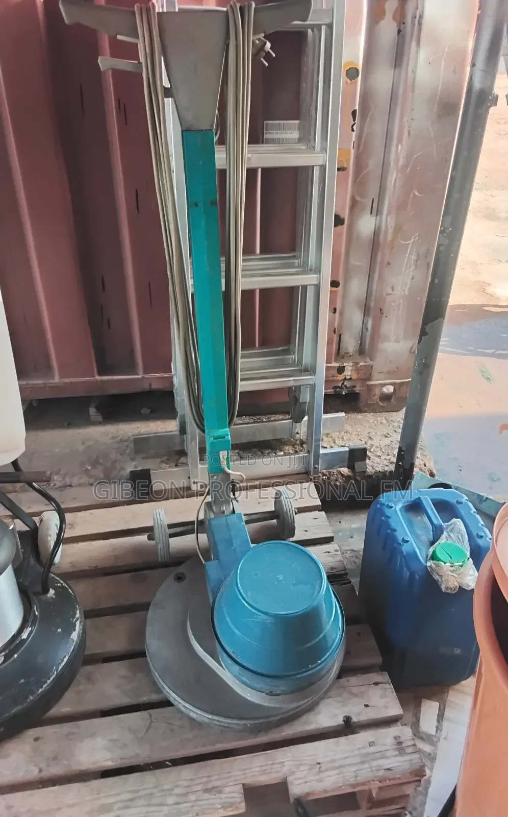Get the Job Done , Rent Machines From Gibeon Now