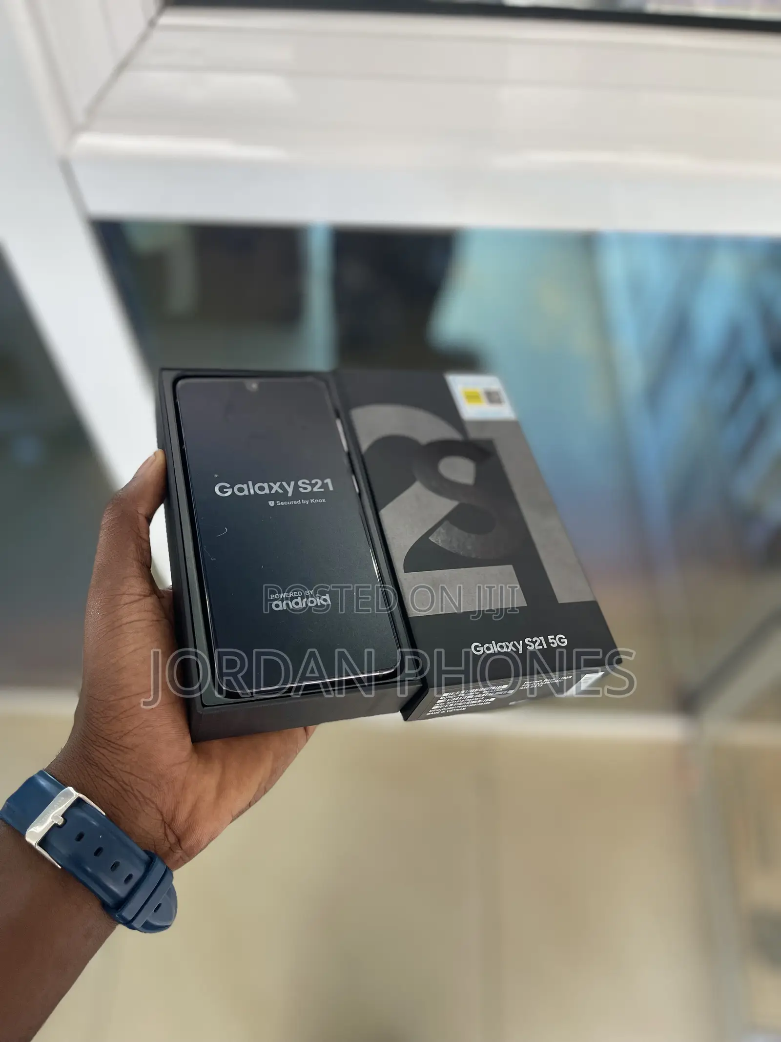 New Samsung Galaxy S21 5G 128 GB Gray