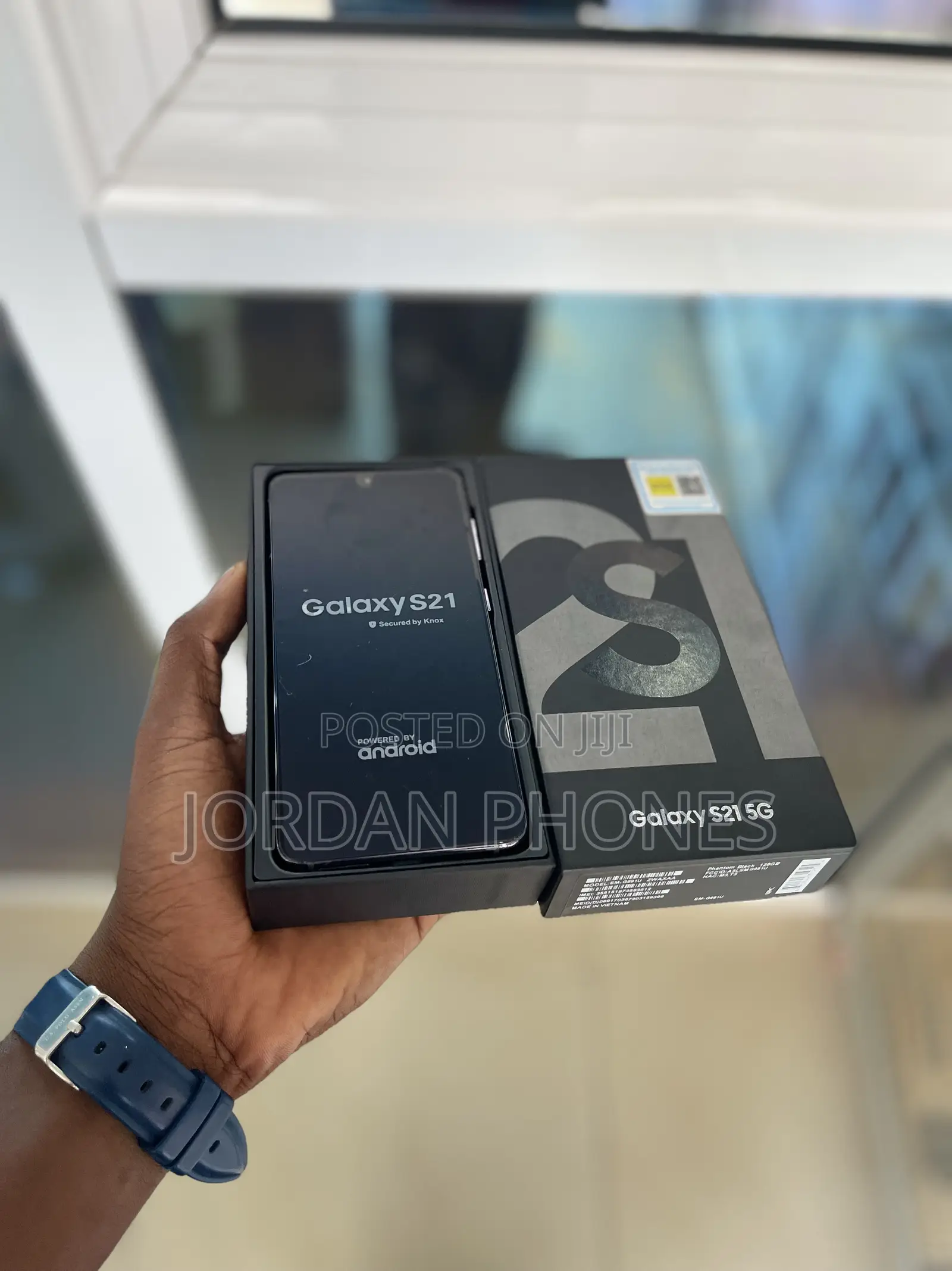New Samsung Galaxy S21 5G 128 GB Gray