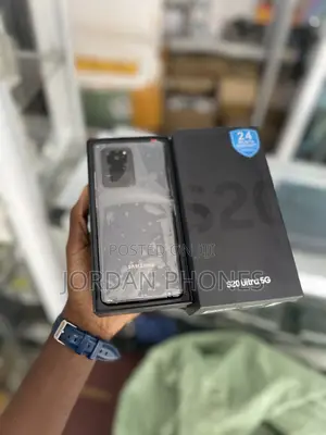 New Samsung Galaxy S20 Ultra 5G 256 GB Gray