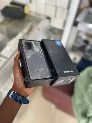 New Samsung Galaxy S20 Ultra 5G 256 GB Gray