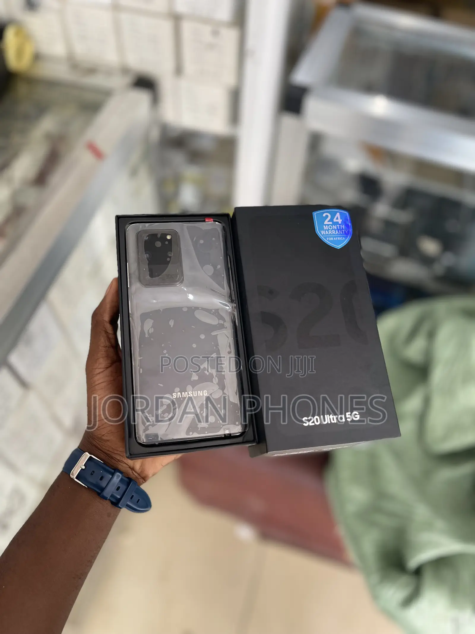 New Samsung Galaxy S20 Ultra 5G 256 GB Gray