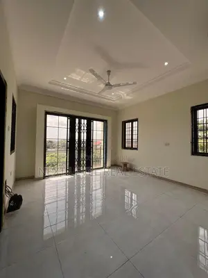 4bdrm Apartment in Adenta for rent