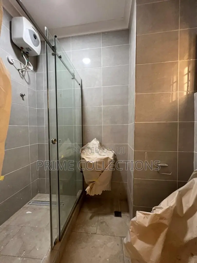 4bdrm Apartment in Adenta for rent