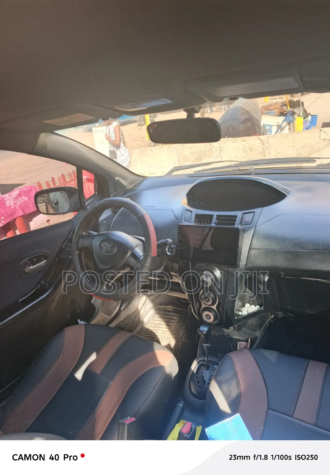 Toyota Vitz 2010 Black