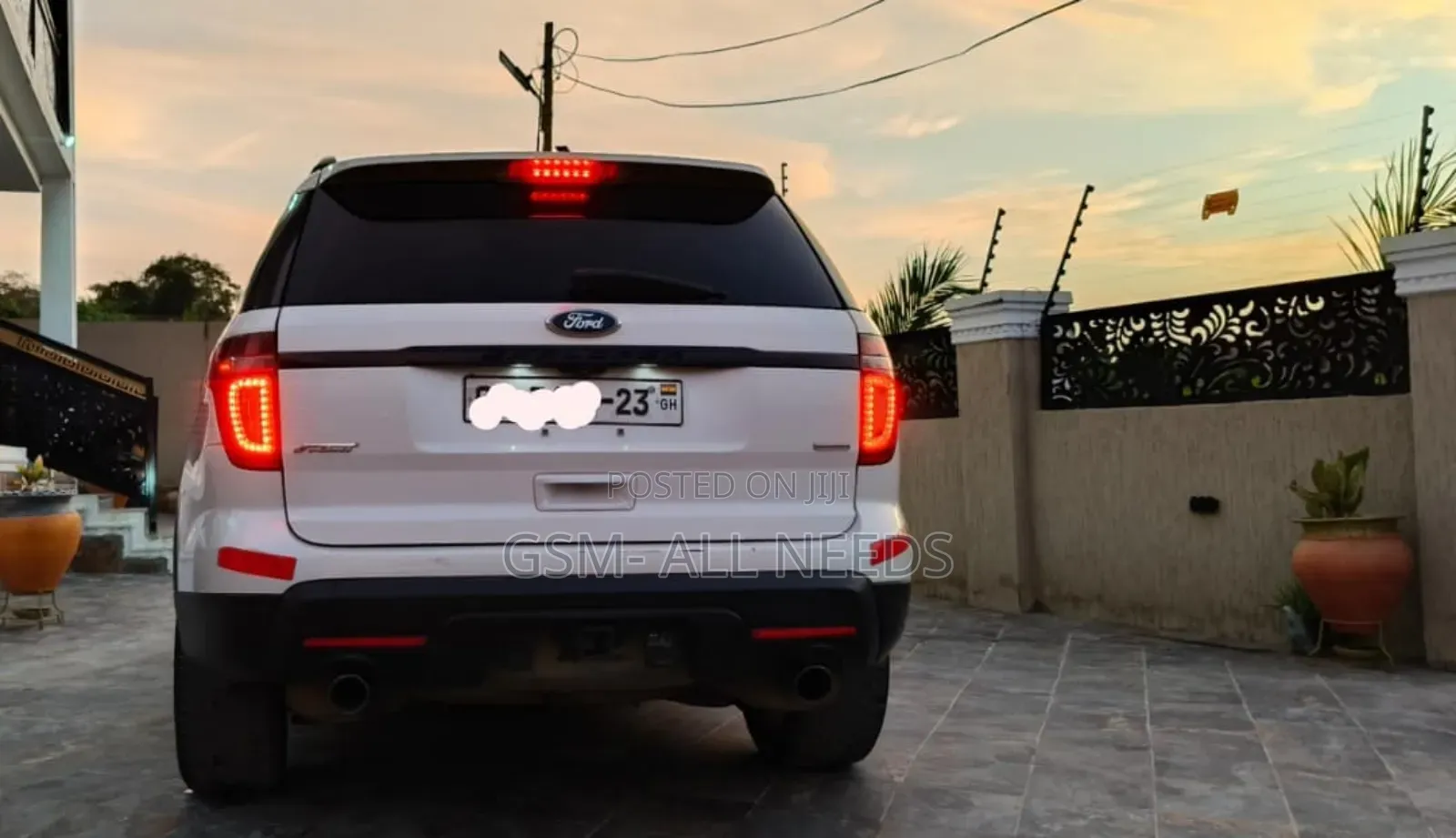 Ford Explorer Limited 4dr SUV AWD (3.5L 6cyl 6A) 2014 White