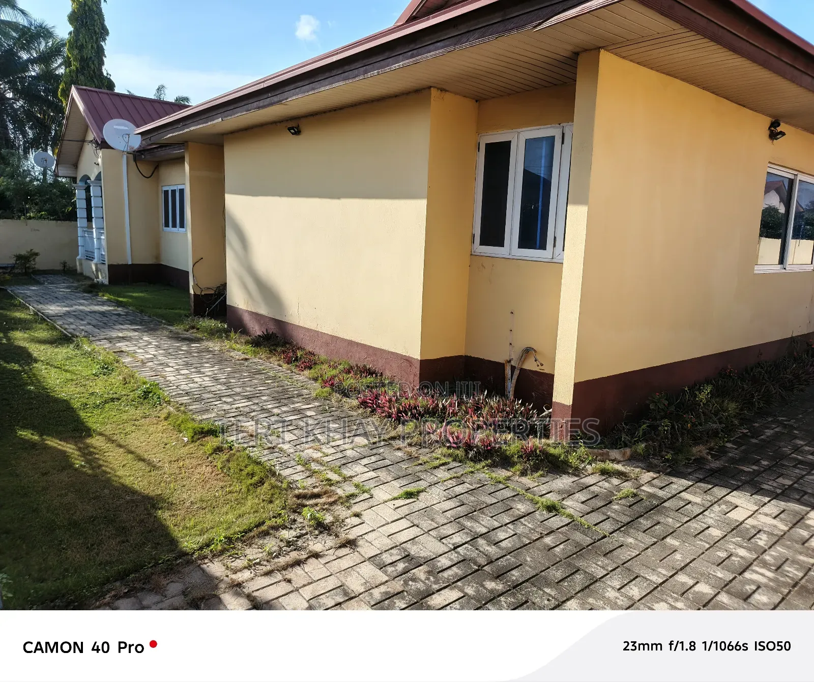 6bdrm House in Teshie Nungua Estate for sale