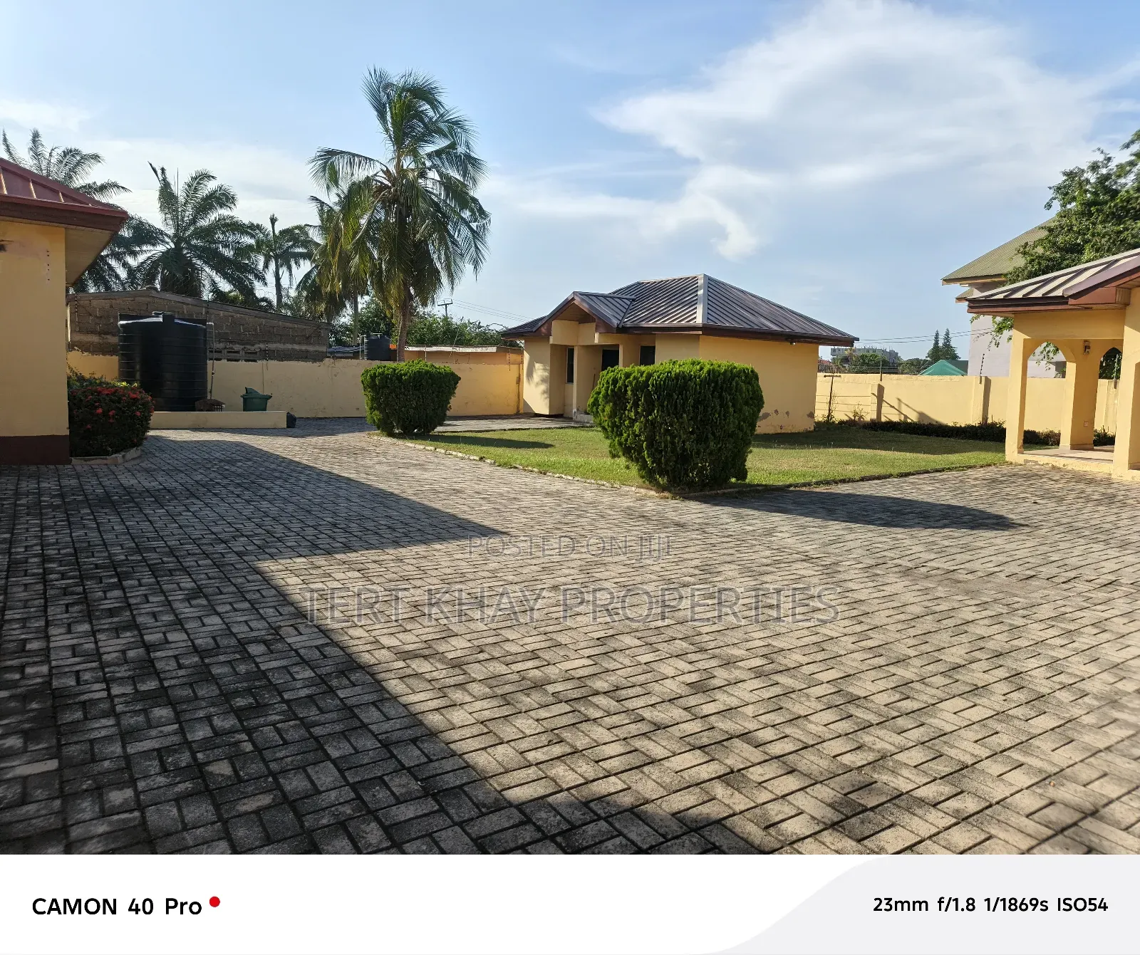 6bdrm House in Teshie Nungua Estate for sale