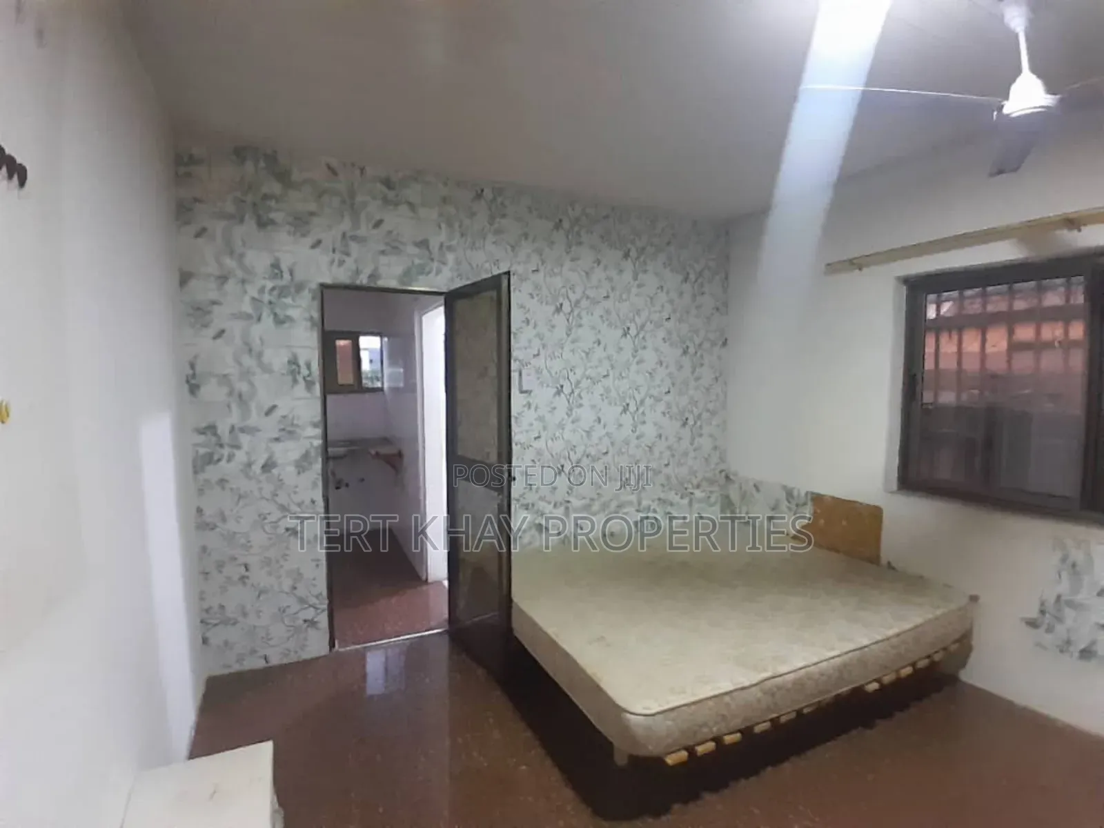 6bdrm House in Teshie Nungua Estate for sale