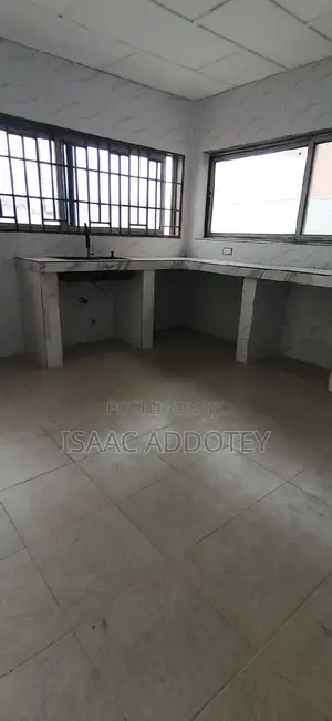 5bdrm House in Spintex Coastal for rent