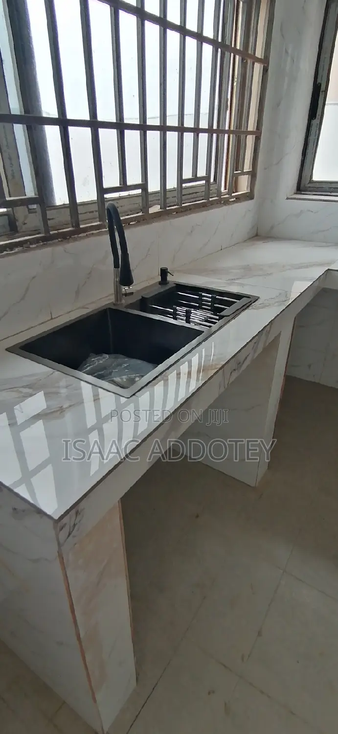 5bdrm House in Spintex Coastal for rent