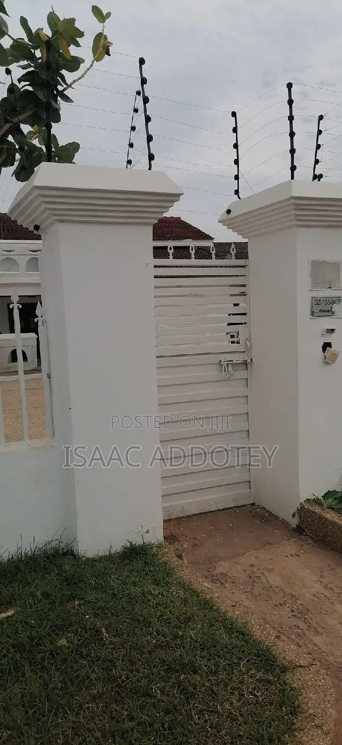 5bdrm House in Spintex Coastal for rent