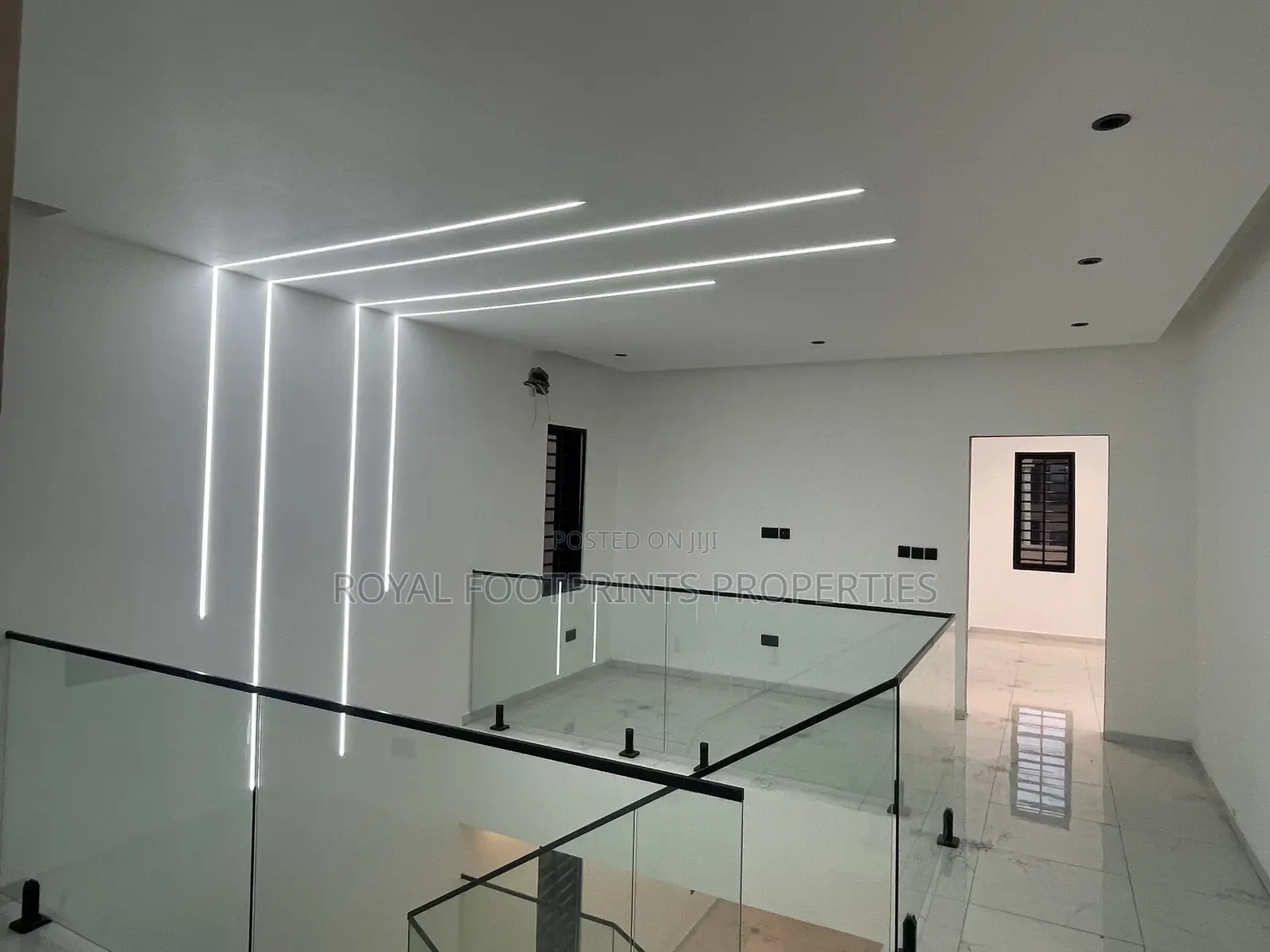 4bdrm House in Luxelooks Properties, Ashaley Botwe for sale