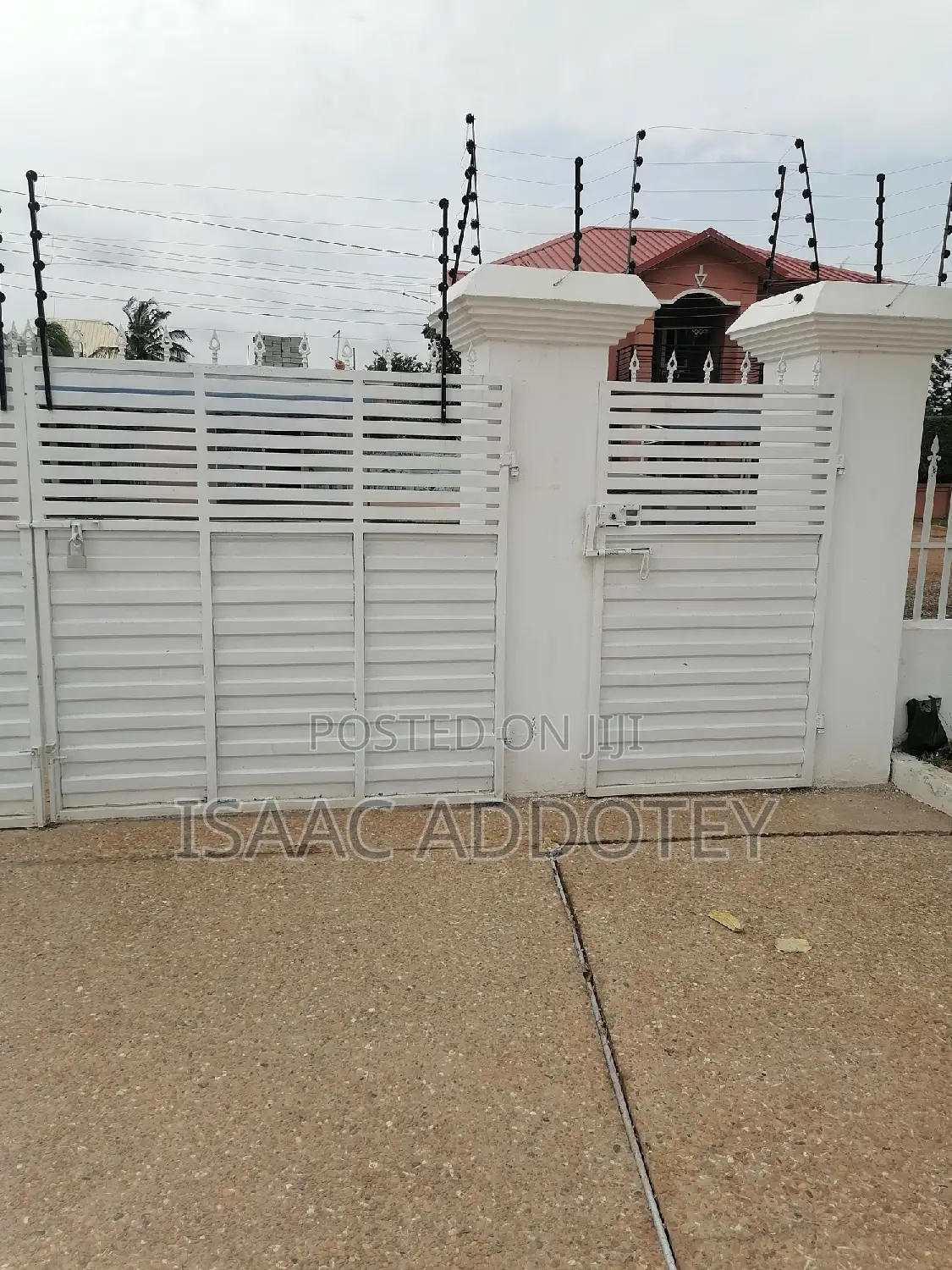 5bdrm House in Spintex Coastal for rent
