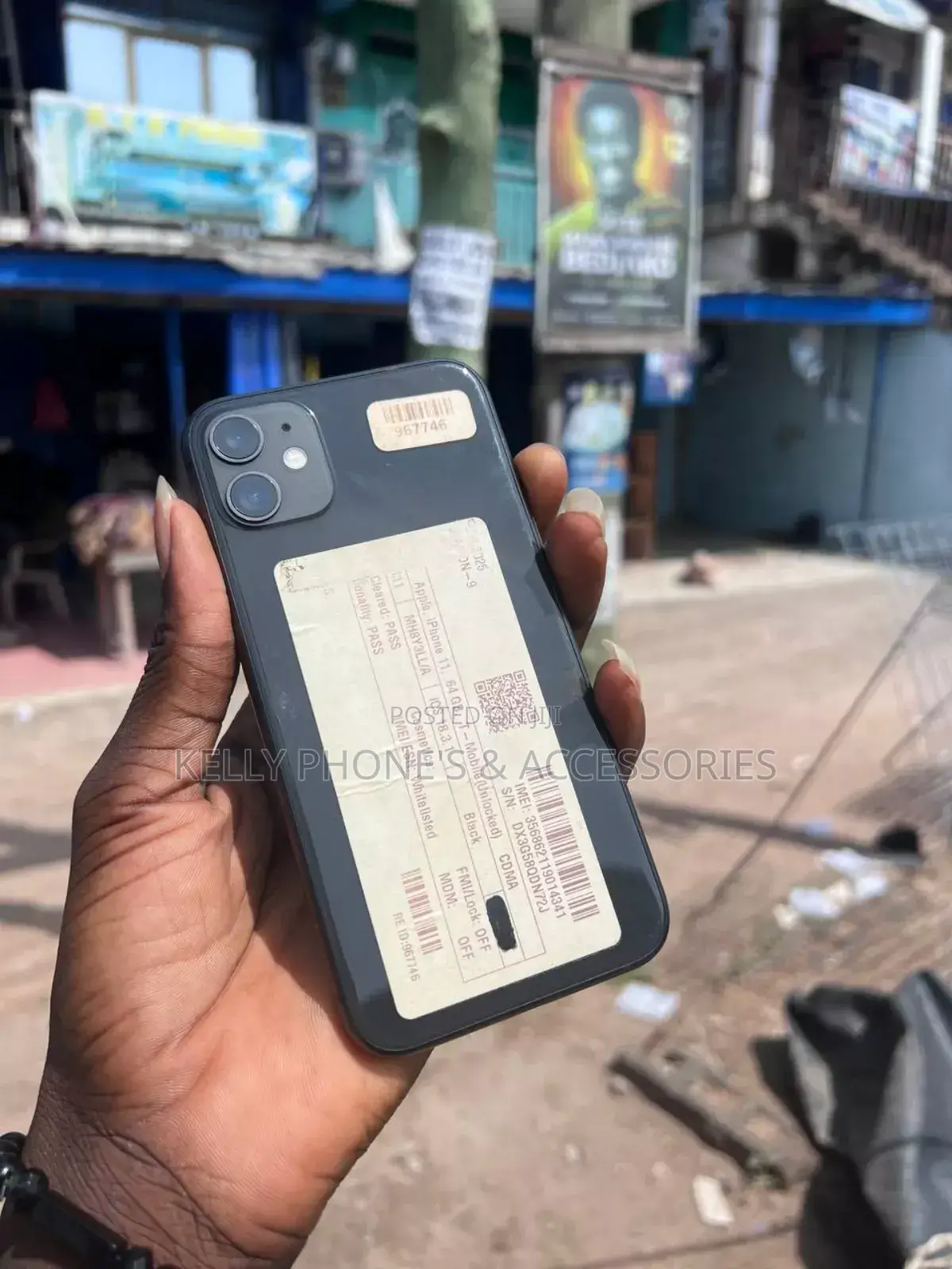 Apple iPhone 11 64 GB Black