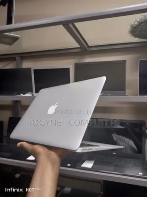 Laptop Apple MacBook Air 2014 8GB Intel Core i5 SSD 256GB