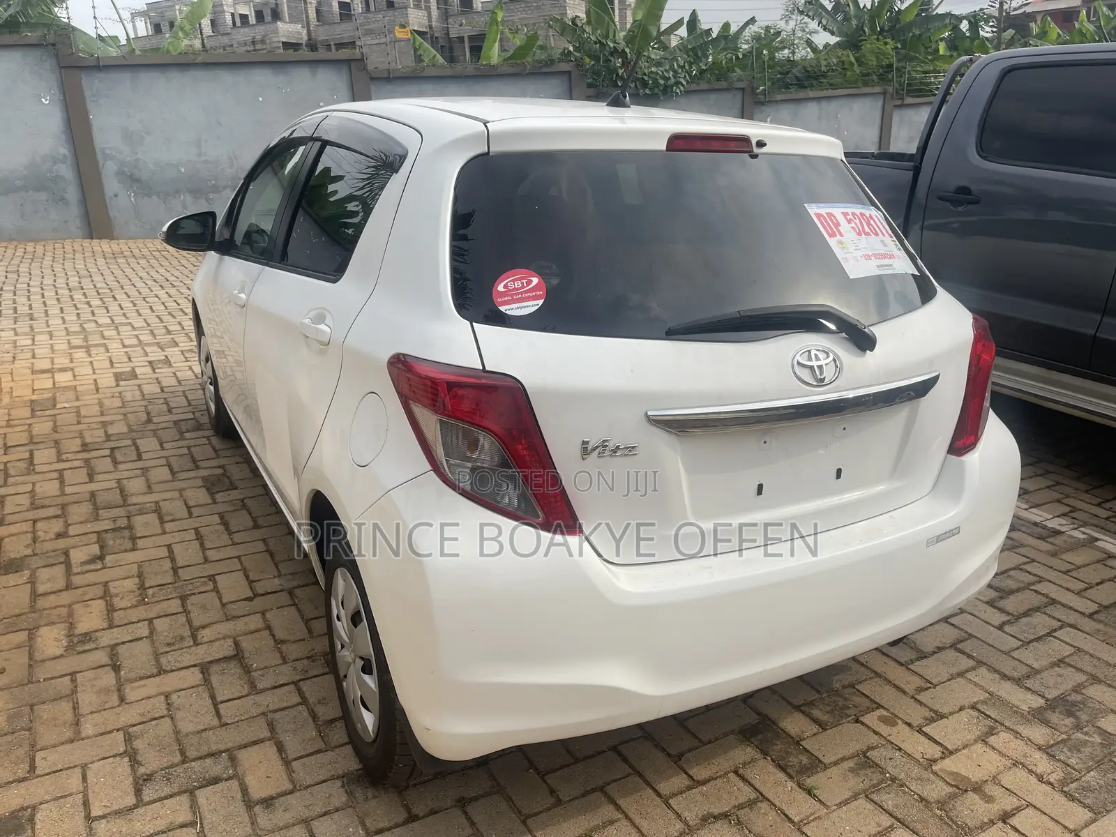 Toyota Vitz 2014 White