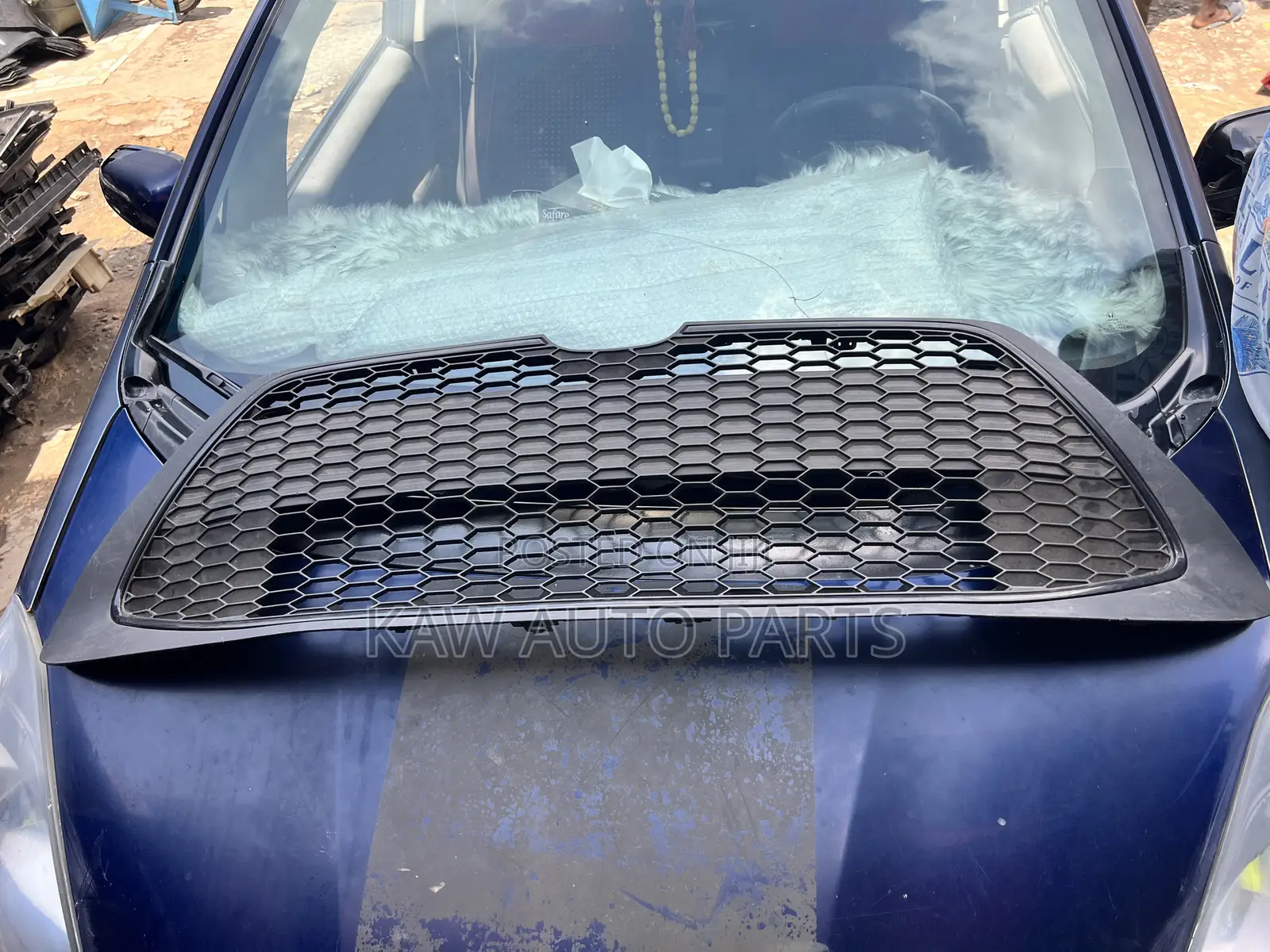 2020,2021,2022 Front Bumper Lower Grille For Toyota Corolla Le