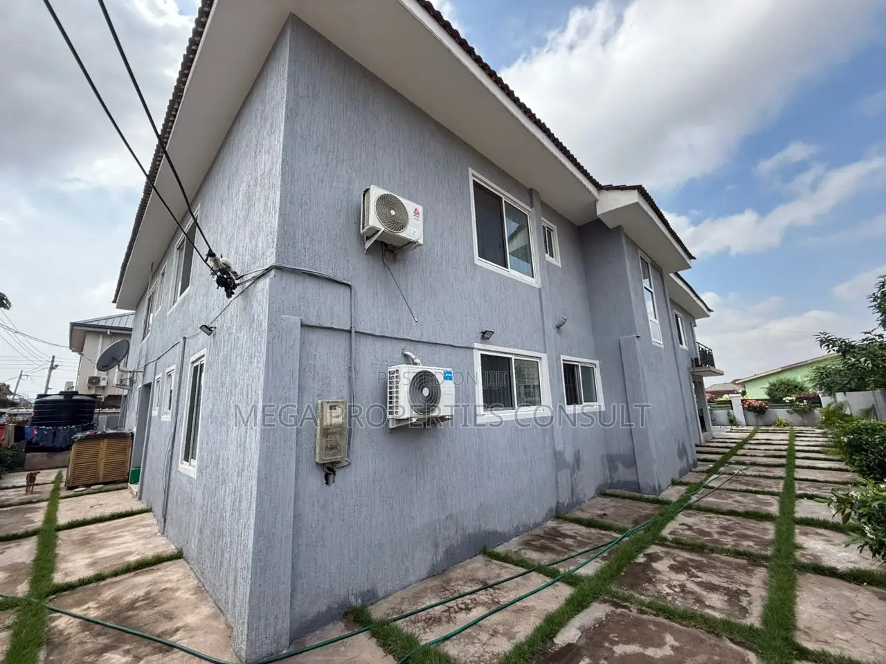 7bdrm House in Tema Metropolitan for rent