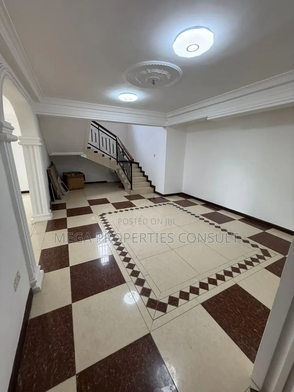 7bdrm House in Tema Metropolitan for rent