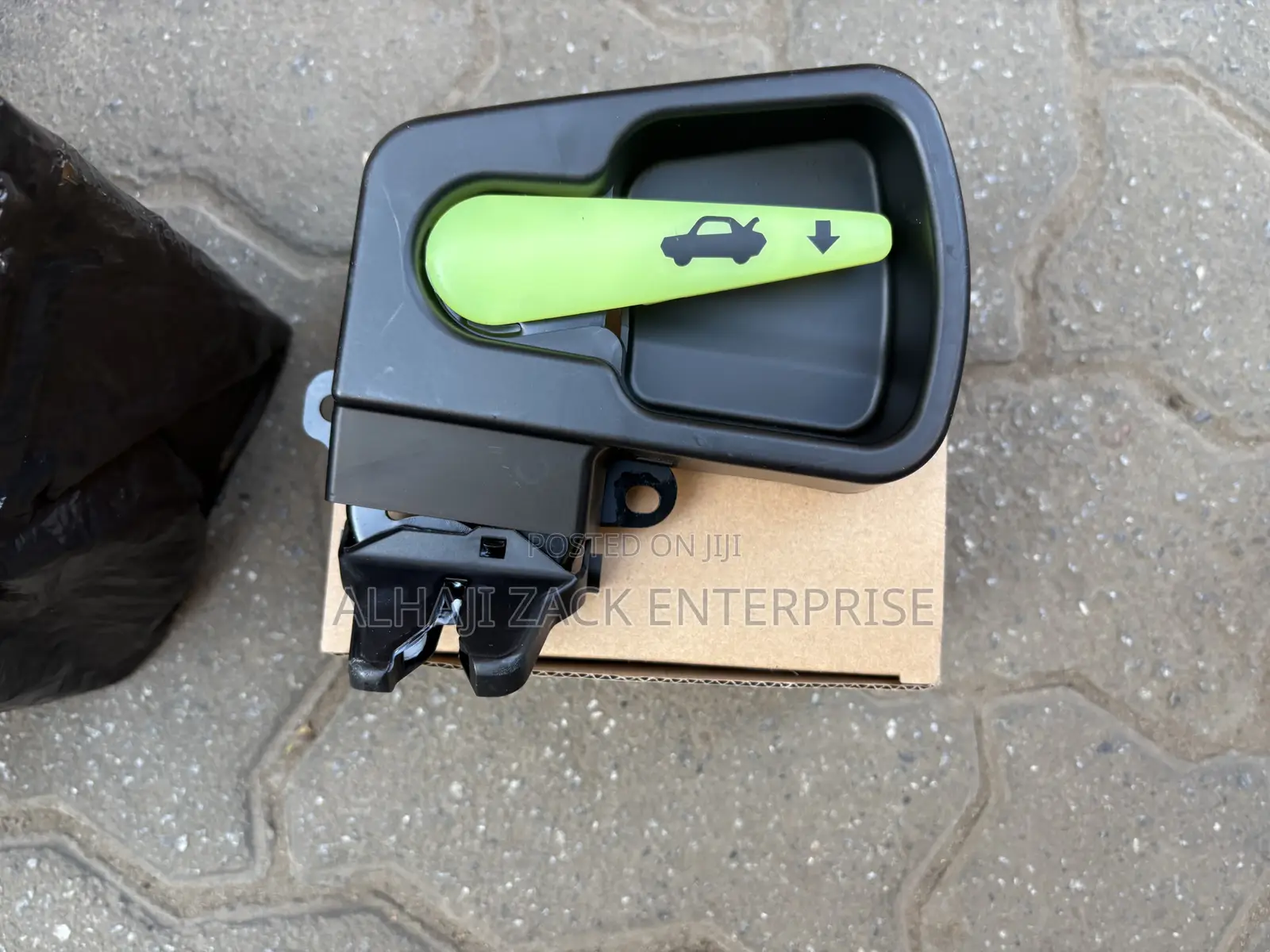 Corolla 2003-2008 Boot Lock