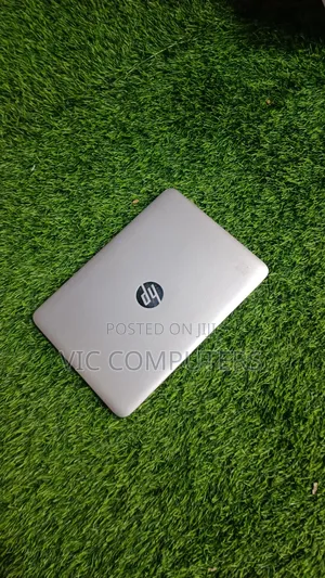 Laptop HP EliteBook 820 G3 8GB Intel Core I5 HDD+SSD 256GB