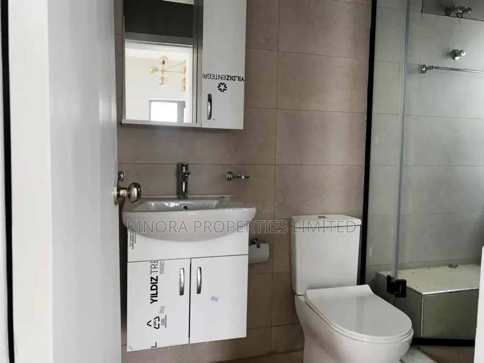 3bdrm Duplex in East Legon Hills, Accra Metropolitan for sale