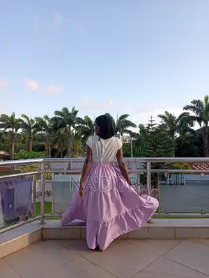 Cottage Skirt With Pockets