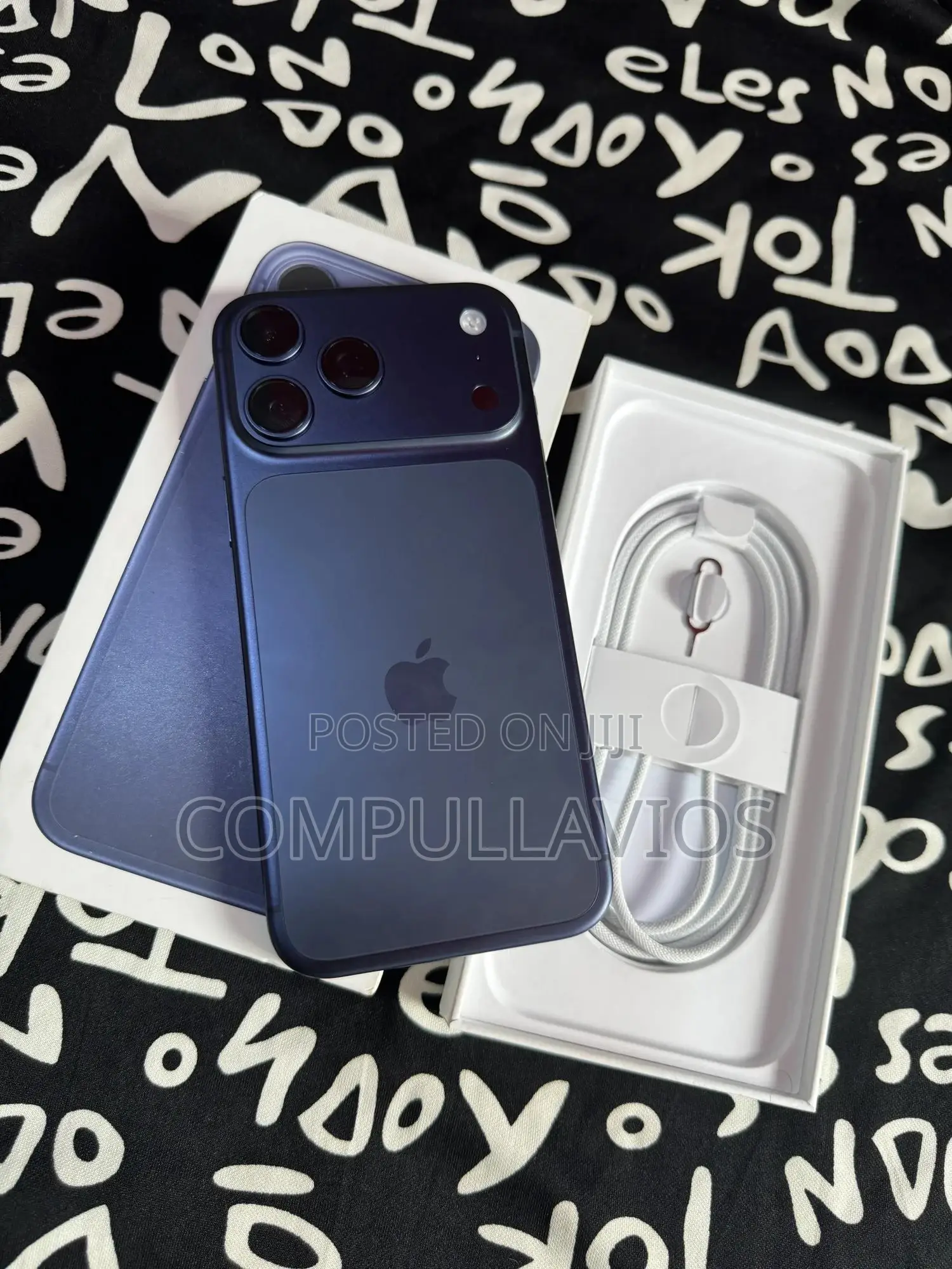 New Apple iPhone 17 Pro Max 512 GB Blue